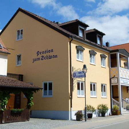 Pension "Zum Schwan" Muhr am See Ngoại thất bức ảnh