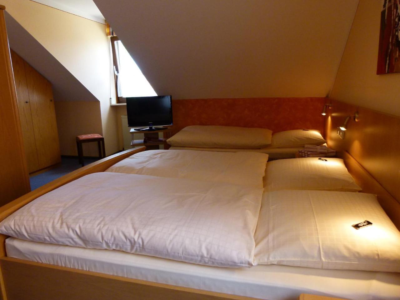 Pension "Zum Schwan" Muhr am See Ngoại thất bức ảnh